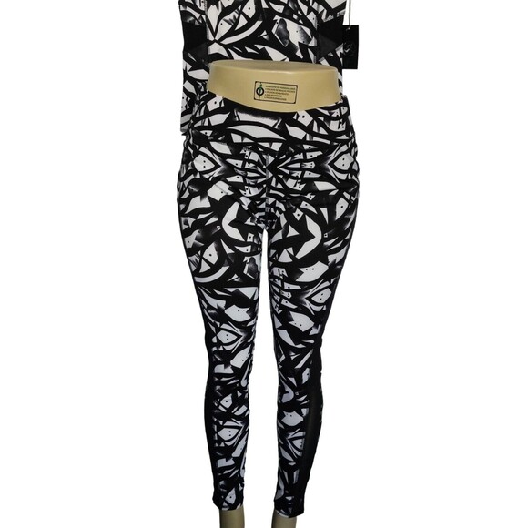 S-M‎ Size Women Active Set of Leggings Tank Black White Top and Legging Set - Picture 9 of 9